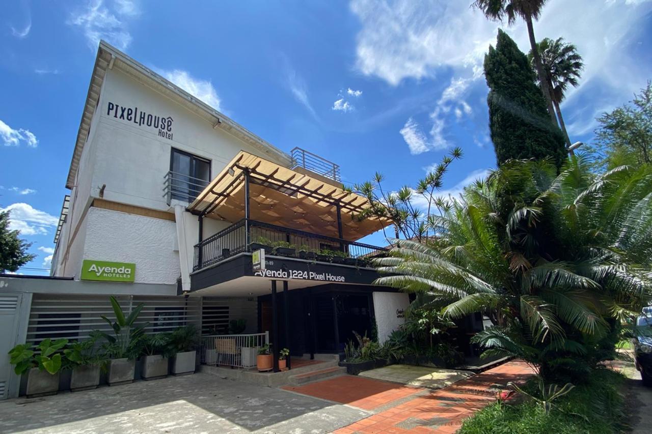 Ayenda 1224 Pixel House (Adults Only) Hotel Medellín Buitenkant foto
